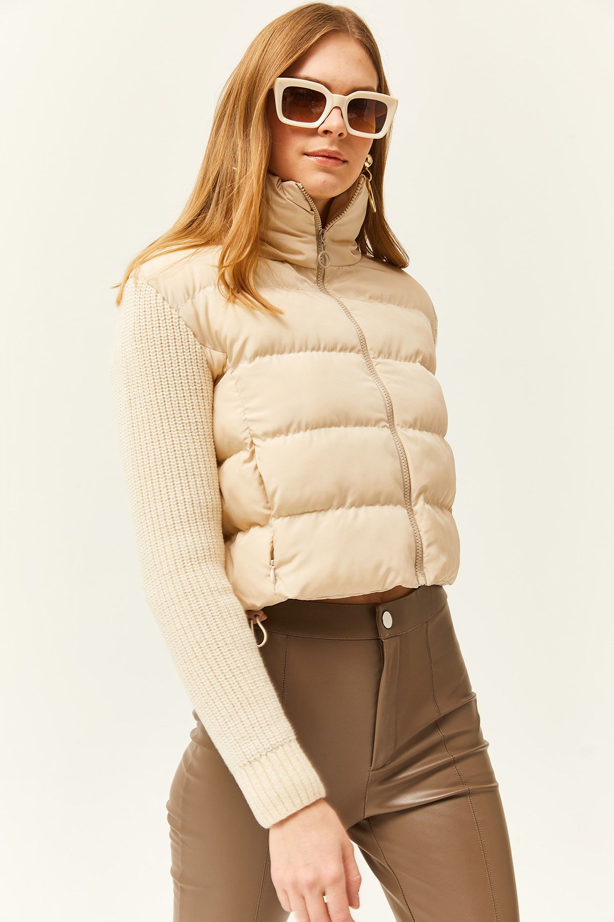 Kadın Taş Triko Kollu Crop Şişme Mont MNT-19000040