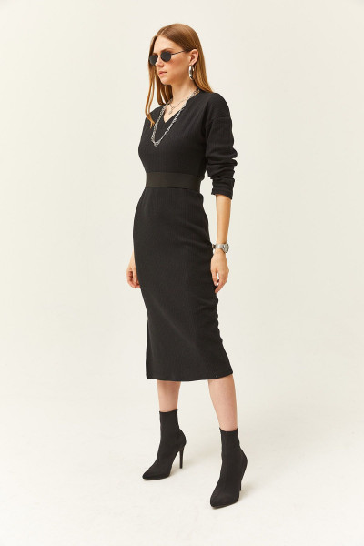 Kadın Siyah V Vaka Yanı Yanı Yırtmaçlı Kalın Fitilli Elbise ELB-19002027 Kadın Siyah V Vaka Yanı Yanı Yırtmaçlı Kalın Fitilli Elbise ELB-19002027