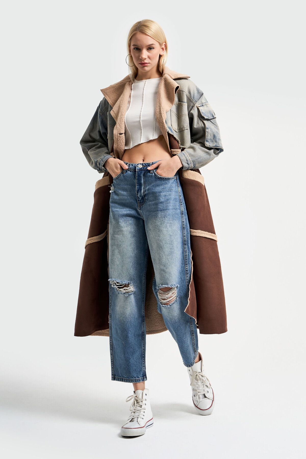 Kadın Tint Kot Rengi Relax Fit Dizden Yırtık Denim Kadın Tint Kot Rengi Relax Fit Dizden Yırtık Denim