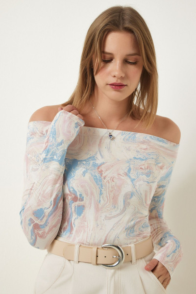 Kadın Pembe Kayık Yaka Desenli Viskon Örme Bluz RX00047 Kadın Pembe Kayık Yaka Desenli Viskon Örme Bluz RX00047