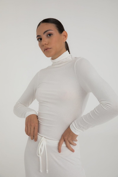 Ultra Soft Balıkçı Yaka Bluz Ekru