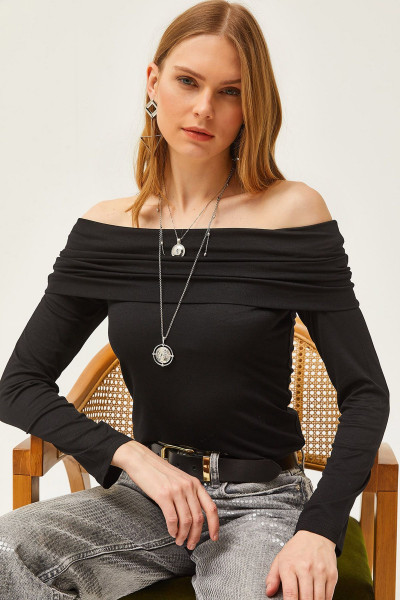 Kadın Siyah Madonna Yaka Örme Viskon Bluz BLZ-19002487