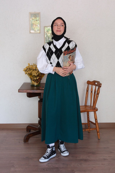 Zümrüt Tek Düğmeli Etek Zümrüt Tek Düğmeli Etek