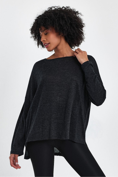 YAKASI BİYELİ İNCE TRİKO BLUZ(B24-36800) YAKASI BİYELİ İNCE TRİKO BLUZ(B24-36800)