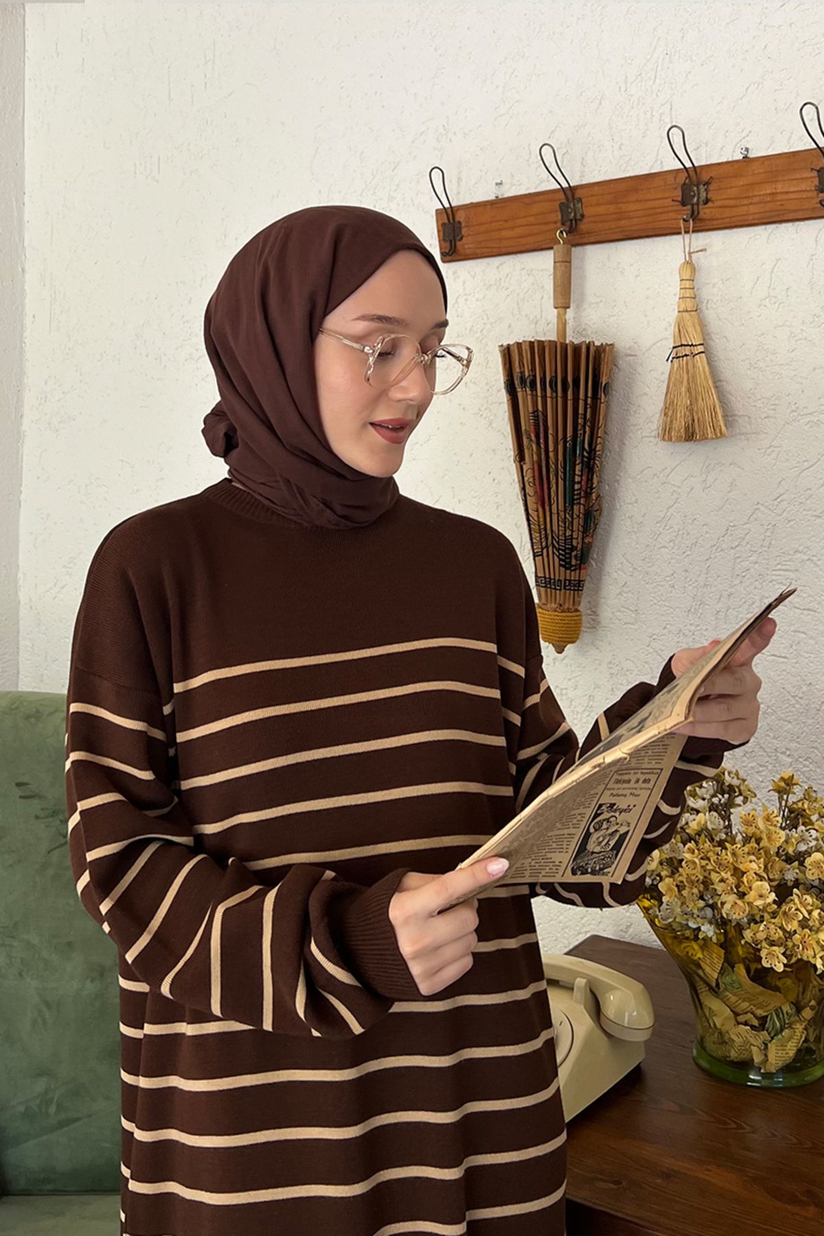 Kahverengi Çizgili Triko Elbise Kahverengi Çizgili Triko Elbise