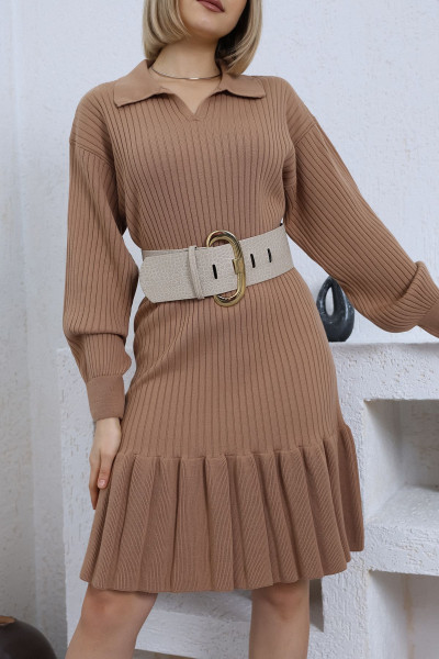 Kamel Polo Yaka Fırfırlı Triko Elbise