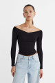 V yaka t-shirt