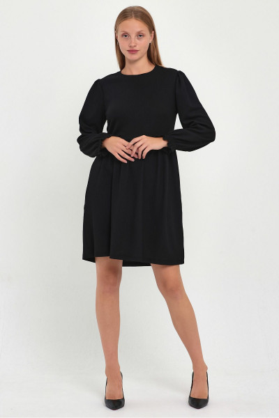 Siyah Uzun Kollu Bisiklet Yaka Bedene Oturan Mini Elbise 0136