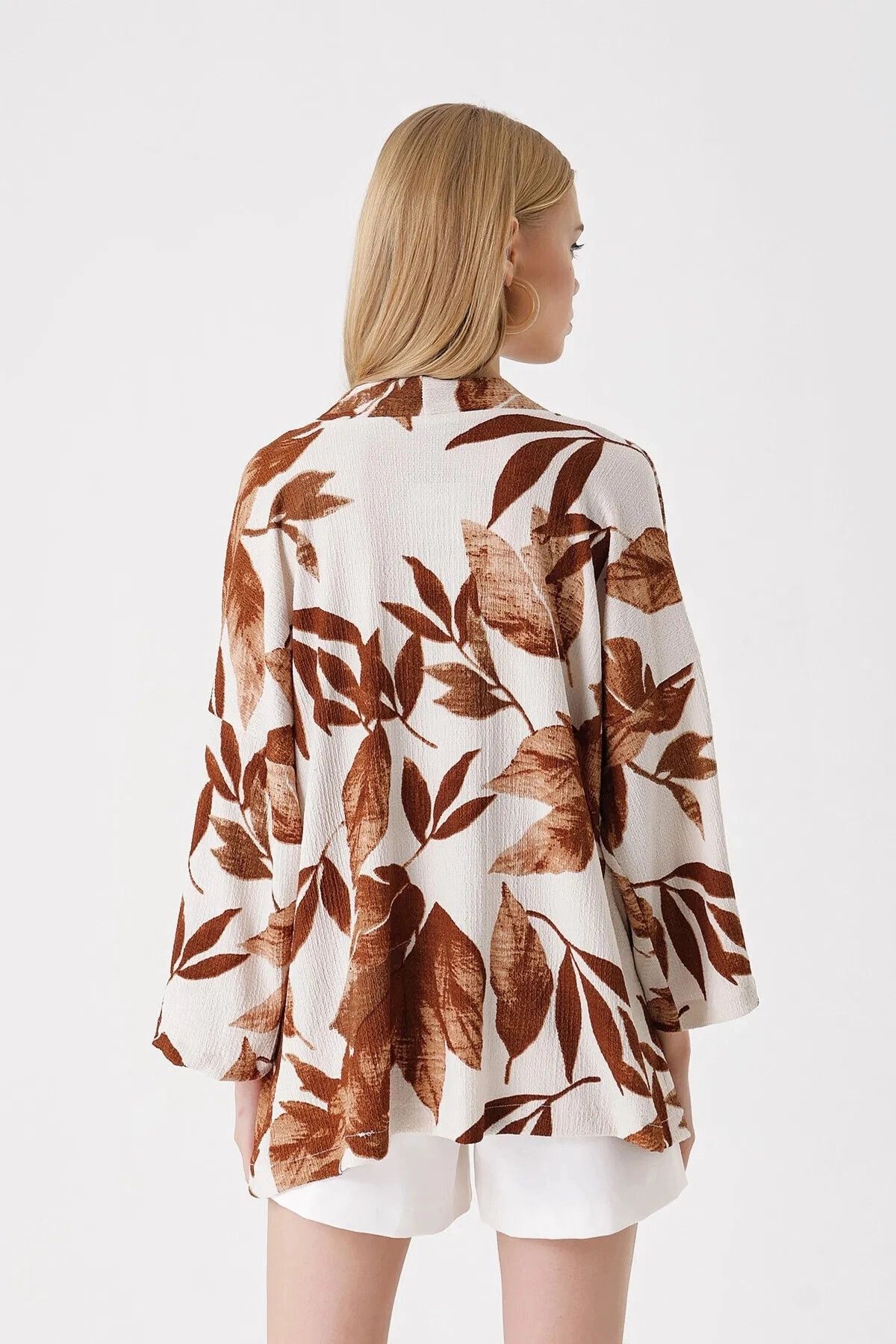 Kadın Yaprak Desenli Kiremit Önü Açık Katlı Yaka Dokulu Mevsimlik Ceket Hzl22s-bd158621