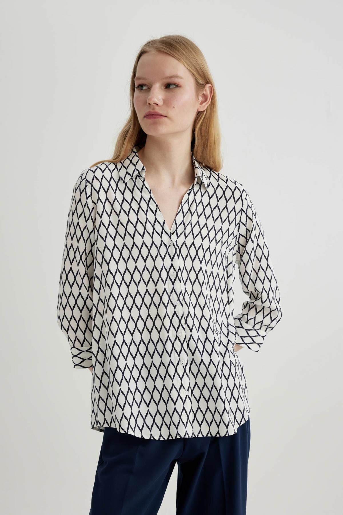 Regular Fit Uzun Kollu Desenli Gömlek K6402az24sp