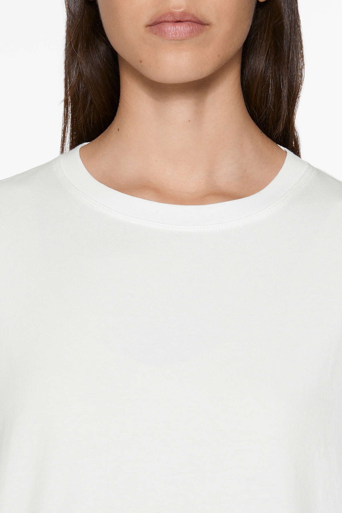 Pamuklu kısa kollu t-shirt