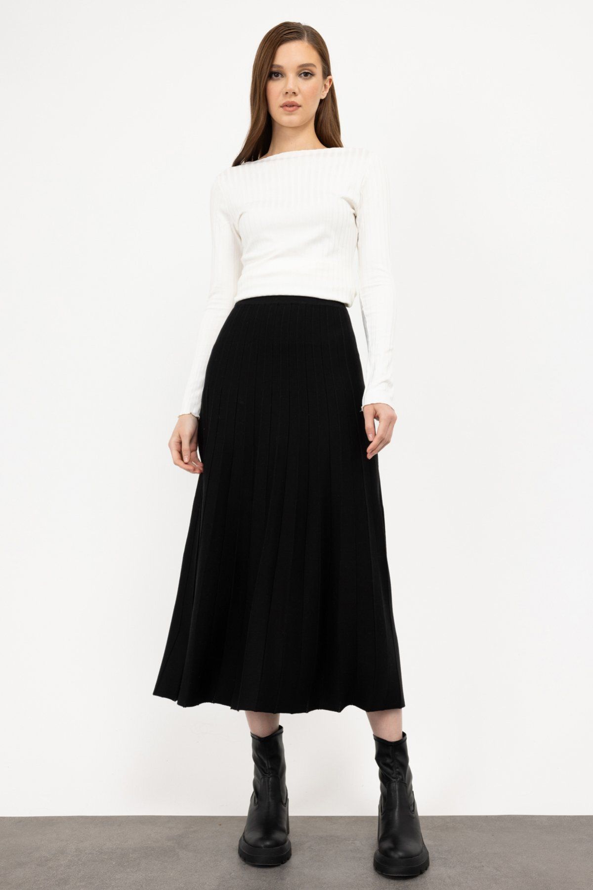 ON Pileli Maxi Boy Triko Etek