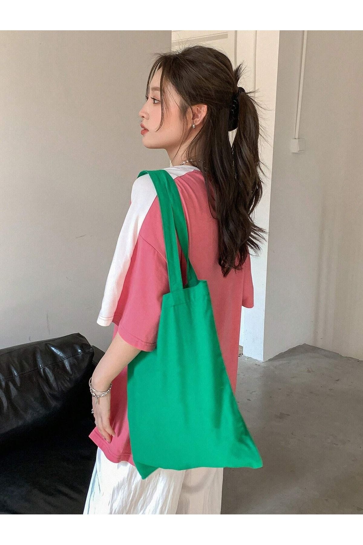 Leisure Future Parçalı Süprem T-Shirt - Pembe Beyaz Oversize Bisiklet Yaka Kısa Kol Tişört Leisure Future Parçalı Süprem T-Shirt - Pembe Beyaz Oversize Bisiklet Yaka Kısa Kol Tişört
