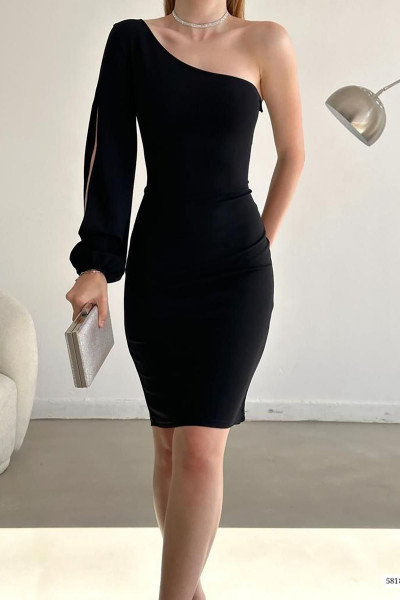 Siyah Ithal Krep Kumaş Tek Omuz Kol Detay Elbise Siyah Ithal Krep Kumaş Tek Omuz Kol Detay Elbise
