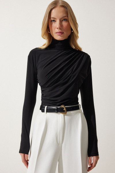 Kadın Siyah Büzgü Detaylı Dik Yaka Sandy Bluz FF00135 Kadın Siyah Büzgü Detaylı Dik Yaka Sandy Bluz FF00135