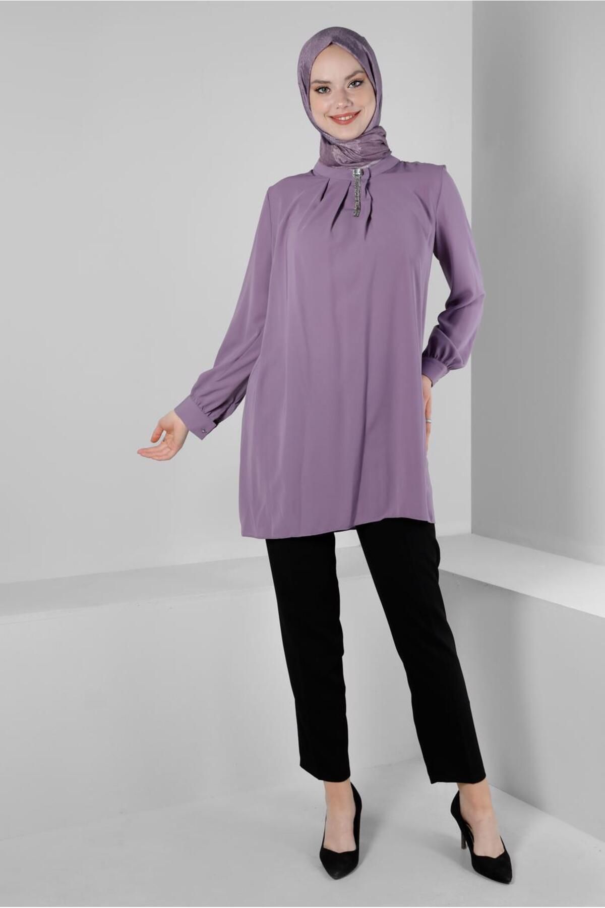 TAŞ DETAYLI PİLİSELİ TUNİK 43586 TAŞ DETAYLI PİLİSELİ TUNİK 43586