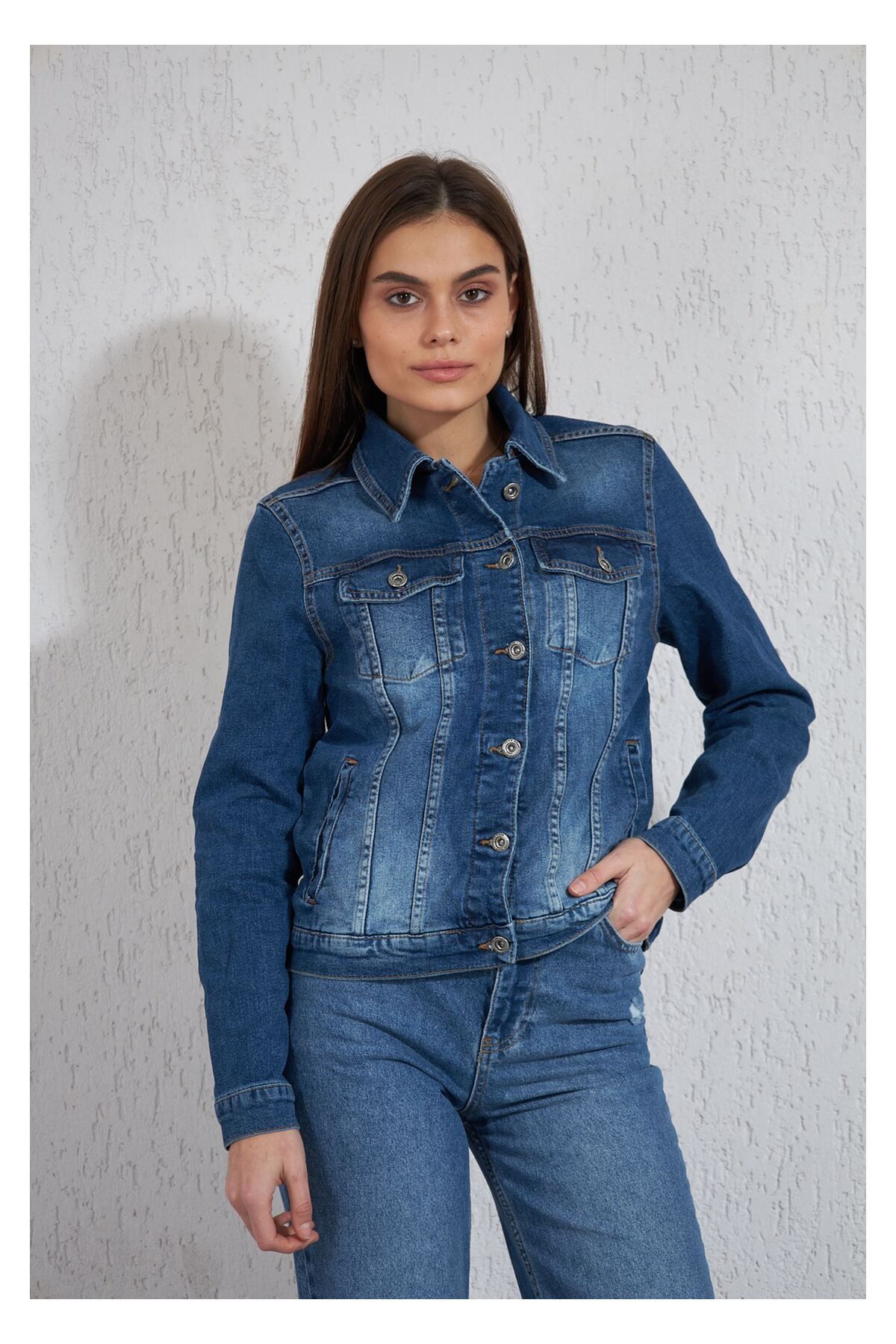 Taşlamalı Jean Ceket-mavi Taşlamalı Jean Ceket-mavi