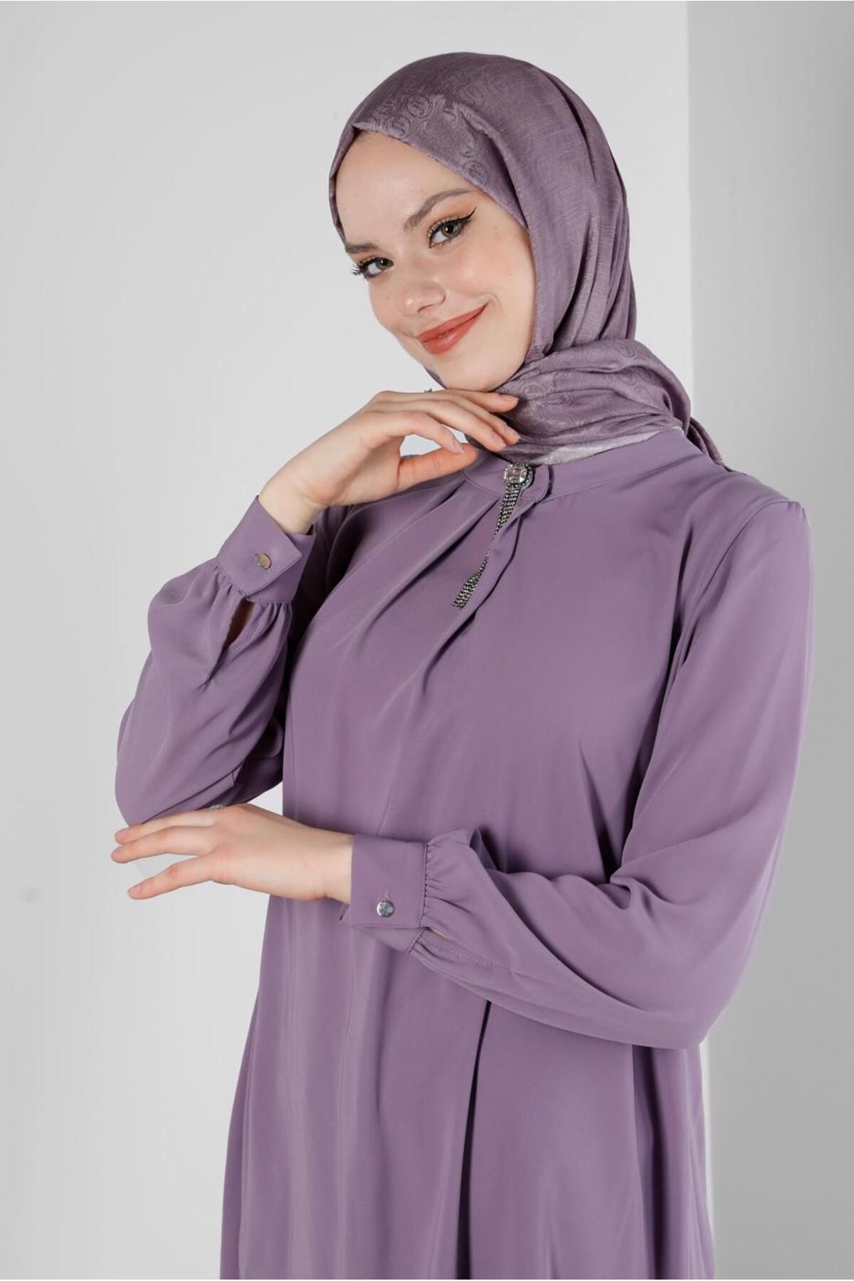 TAŞ DETAYLI PİLİSELİ TUNİK 43586 TAŞ DETAYLI PİLİSELİ TUNİK 43586