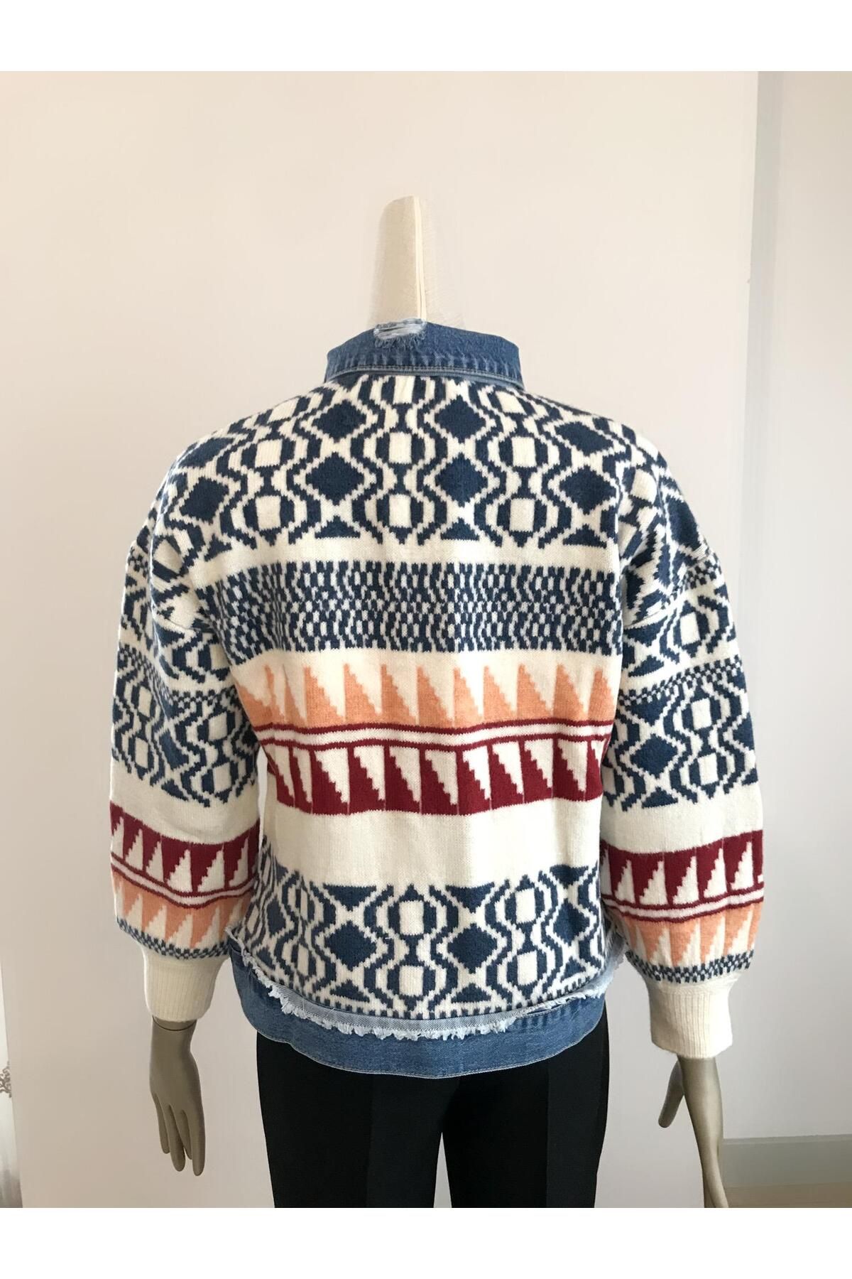 Mix Color Denim Detay Etnik Desen Triko Ceket Mix Color Denim Detay Etnik Desen Triko Ceket