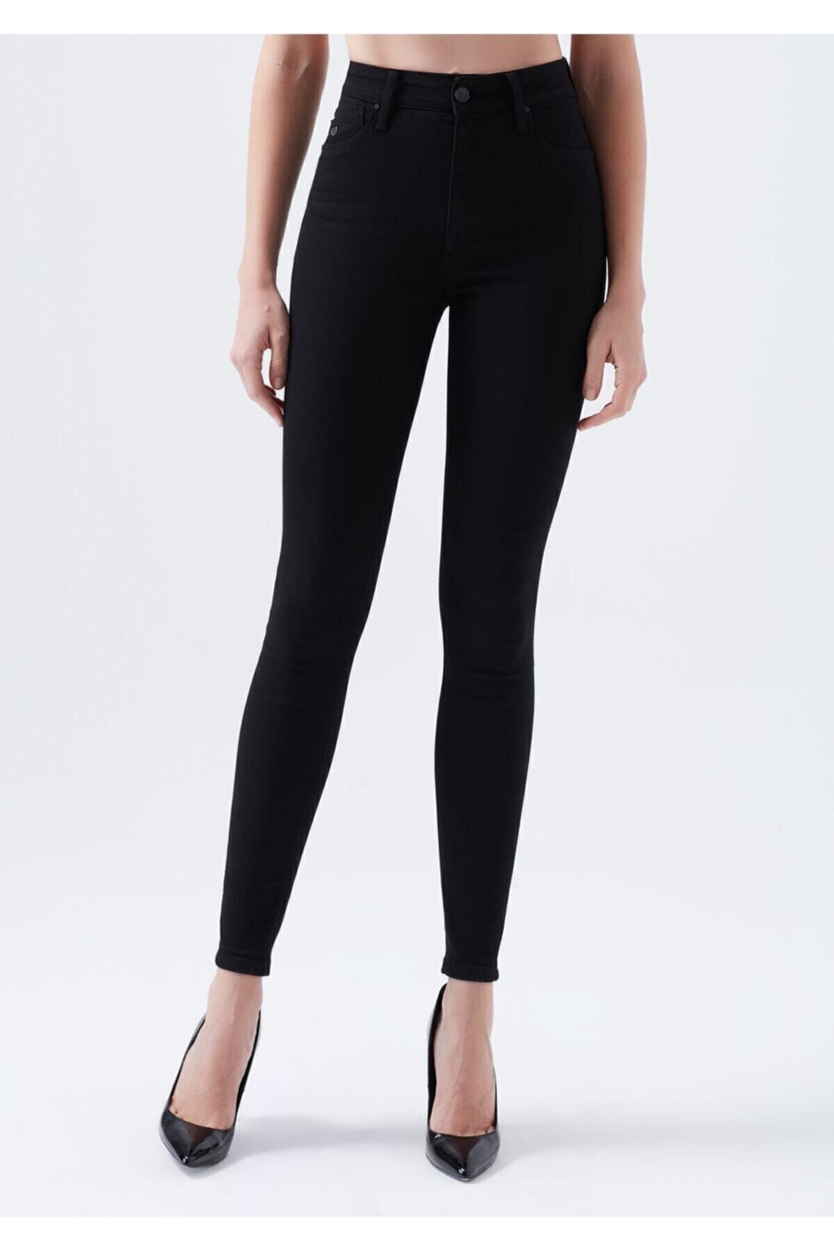 Simsiyah E.x.t.r.a Black Skinny Jeans Kot Solmaz Toparlayıcı Okul Pantolonu Simsiyah E.x.t.r.a Black Skinny Jeans Kot Solmaz Toparlayıcı Okul Pantolonu