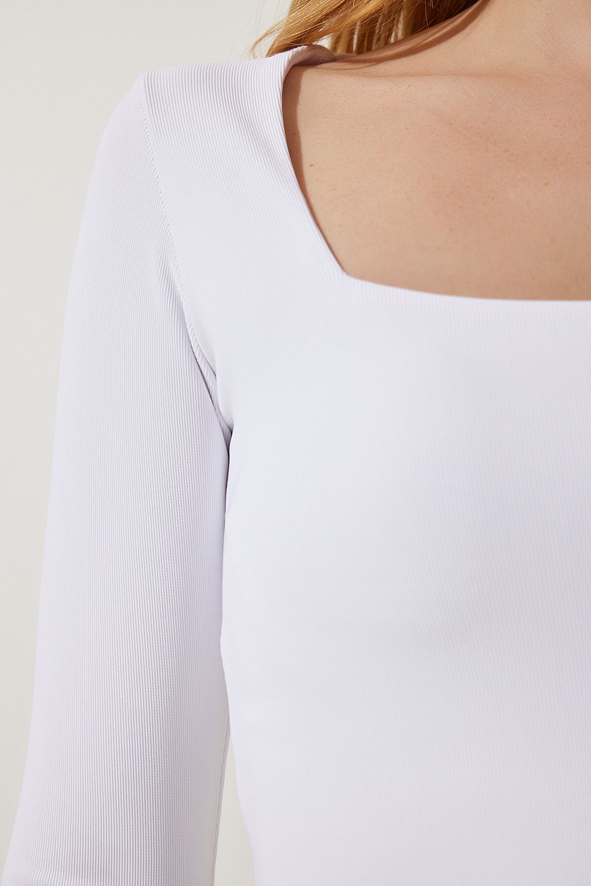 Kadın Siyah Beyaz Kare Yaka Fitilli 2'Li Paket Crop Örme Bluz AN00180
