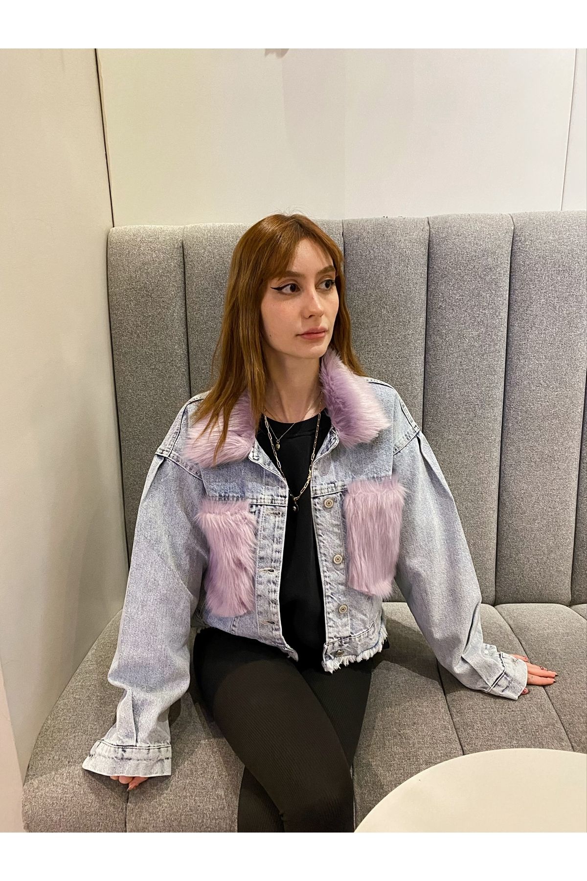 Lila Peluş Detaylı Kot Ceket Lila Peluş Detaylı Kot Ceket