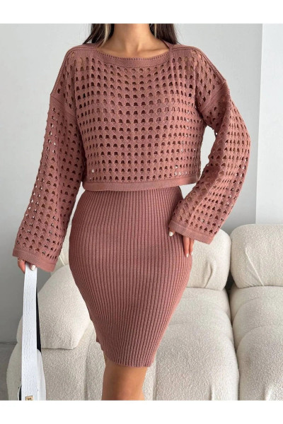 Triko Delikli Kazak Elbise Takım Triko Delikli Kazak Elbise Takım