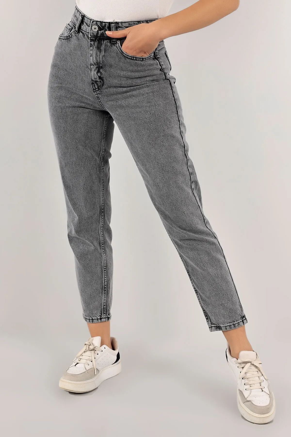 Krs Füme Mom Jean Yüksek Bel Detay Boyfriend Kot Krs Füme Mom Jean Yüksek Bel Detay Boyfriend Kot