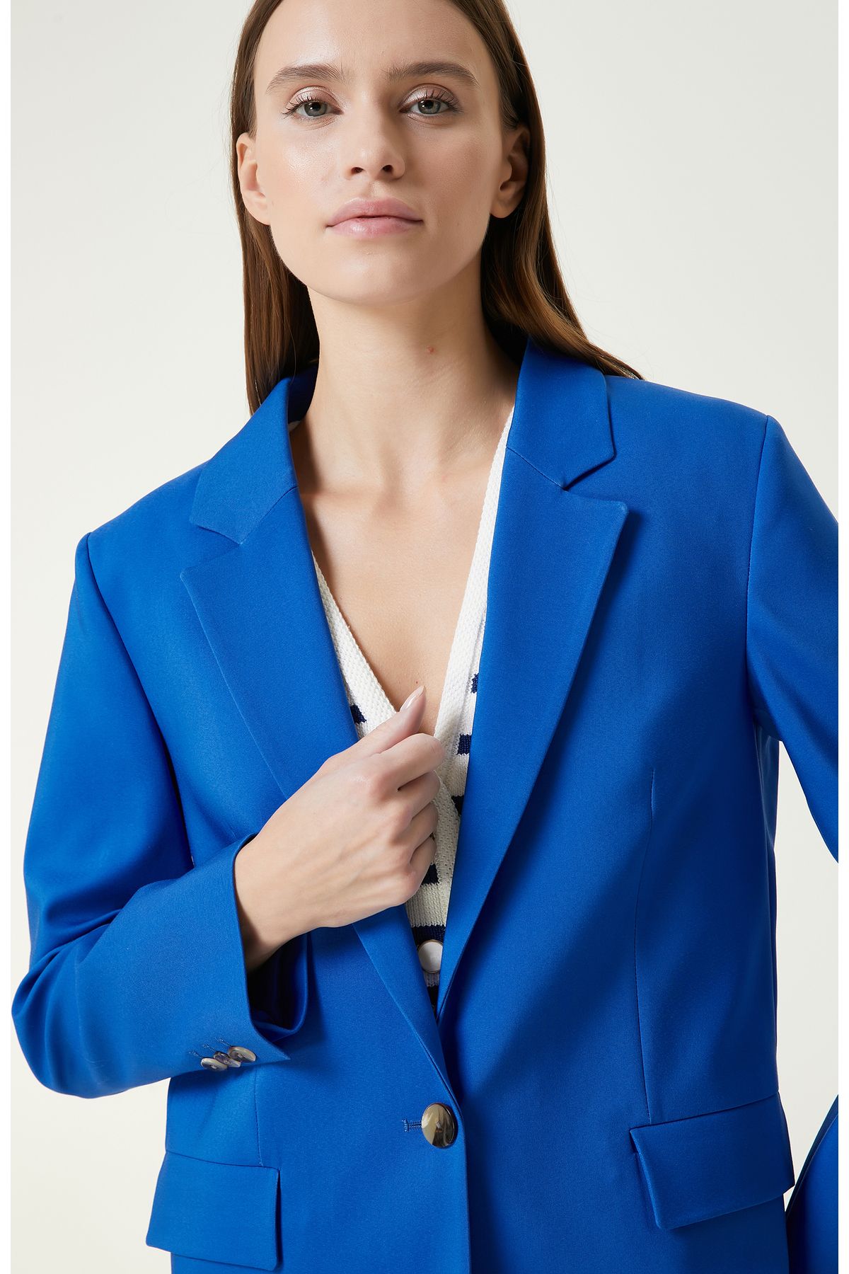 Saks Basic Blazer
