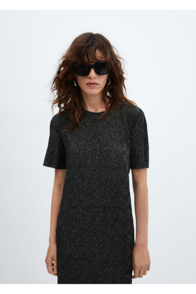 Yırtmaçlı lureks elbise Yırtmaçlı lureks elbise