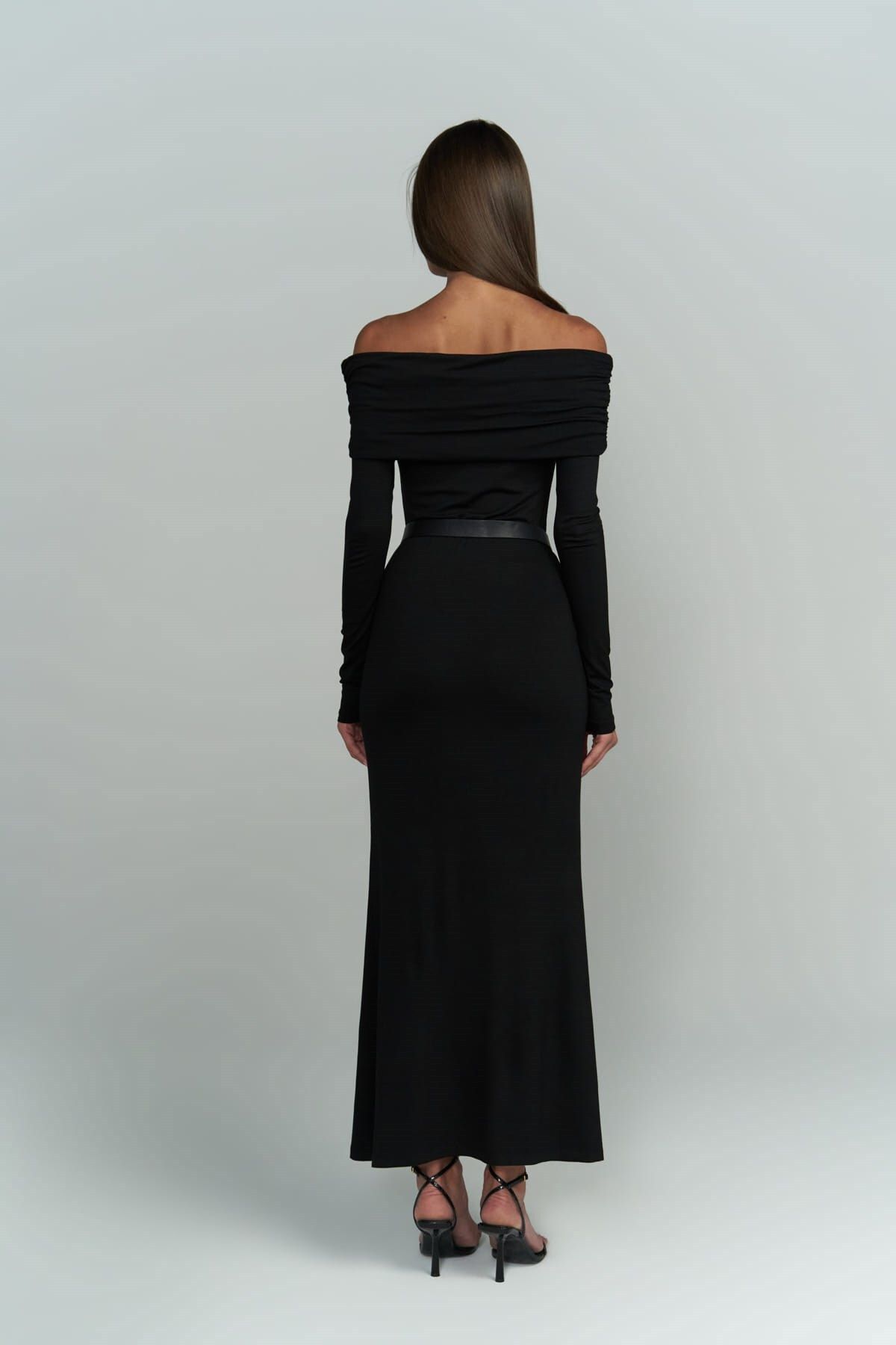Mai Collection Afro Carmen Yaka Siyah Uzun Elbise Mai Collection Afro Carmen Yaka Siyah Uzun Elbise
