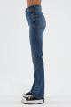 Orta Mavi Slim Straight Paçası Yırtmaçlı Çapraz Kemerli Jean Pantolon C 4556-007 Orta Mavi Slim Straight Paçası Yırtmaçlı Çapraz Kemerli Jean Pantolon C 4556-007