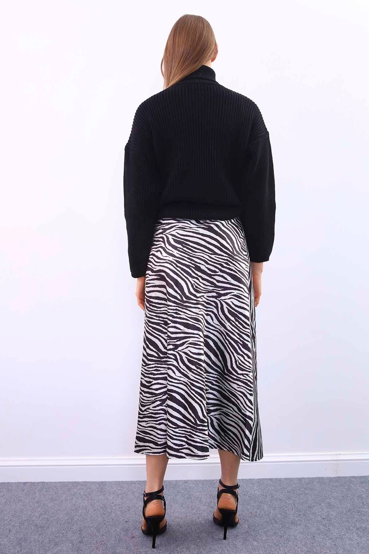Zebra Desen Saten Etek