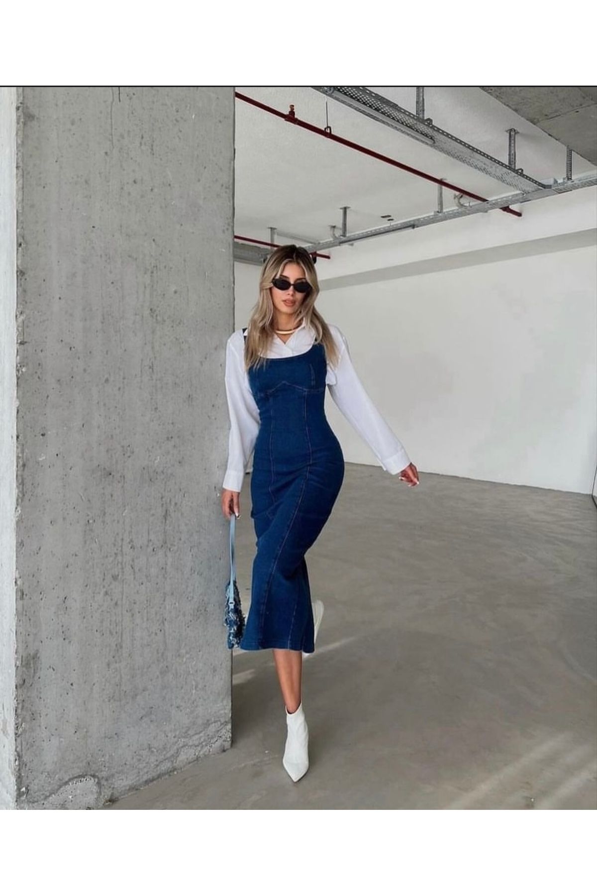 Kalın Askılı Lacivert Uzun Denim Elbise Kalın Askılı Lacivert Uzun Denim Elbise