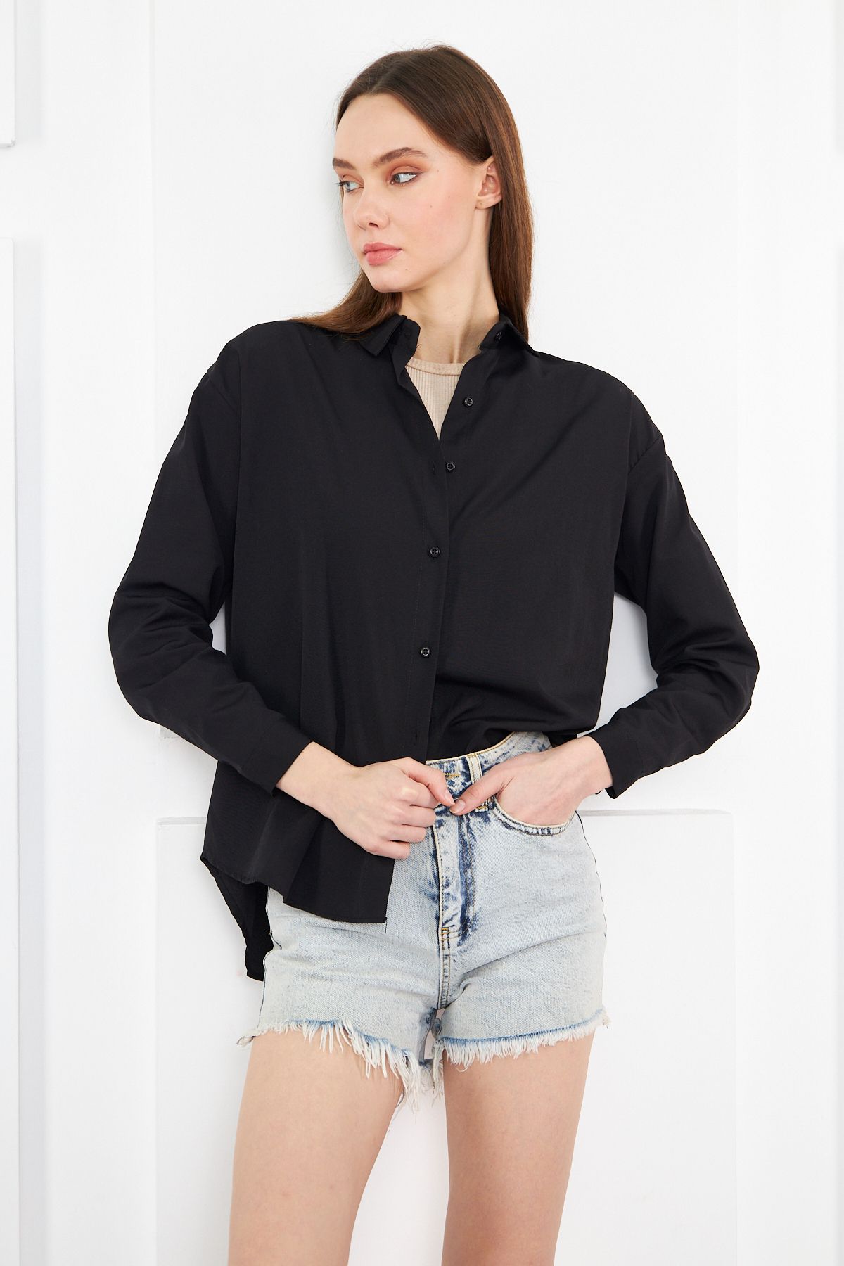 Kadın Siyah Oversize Uzun Basic Gömlek Kadın Siyah Oversize Uzun Basic Gömlek