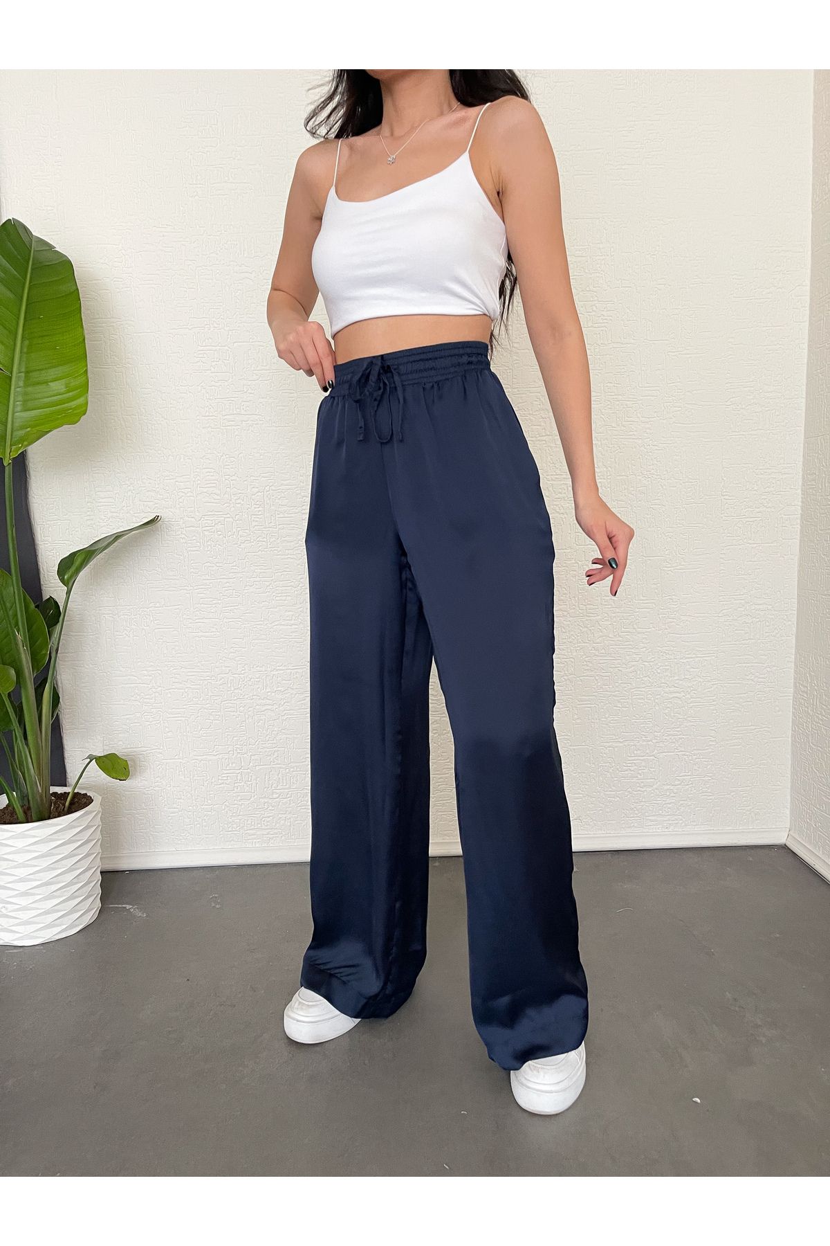 LACİVERT BOL RAHAT PANTALON LACİVERT BOL RAHAT PANTALON
