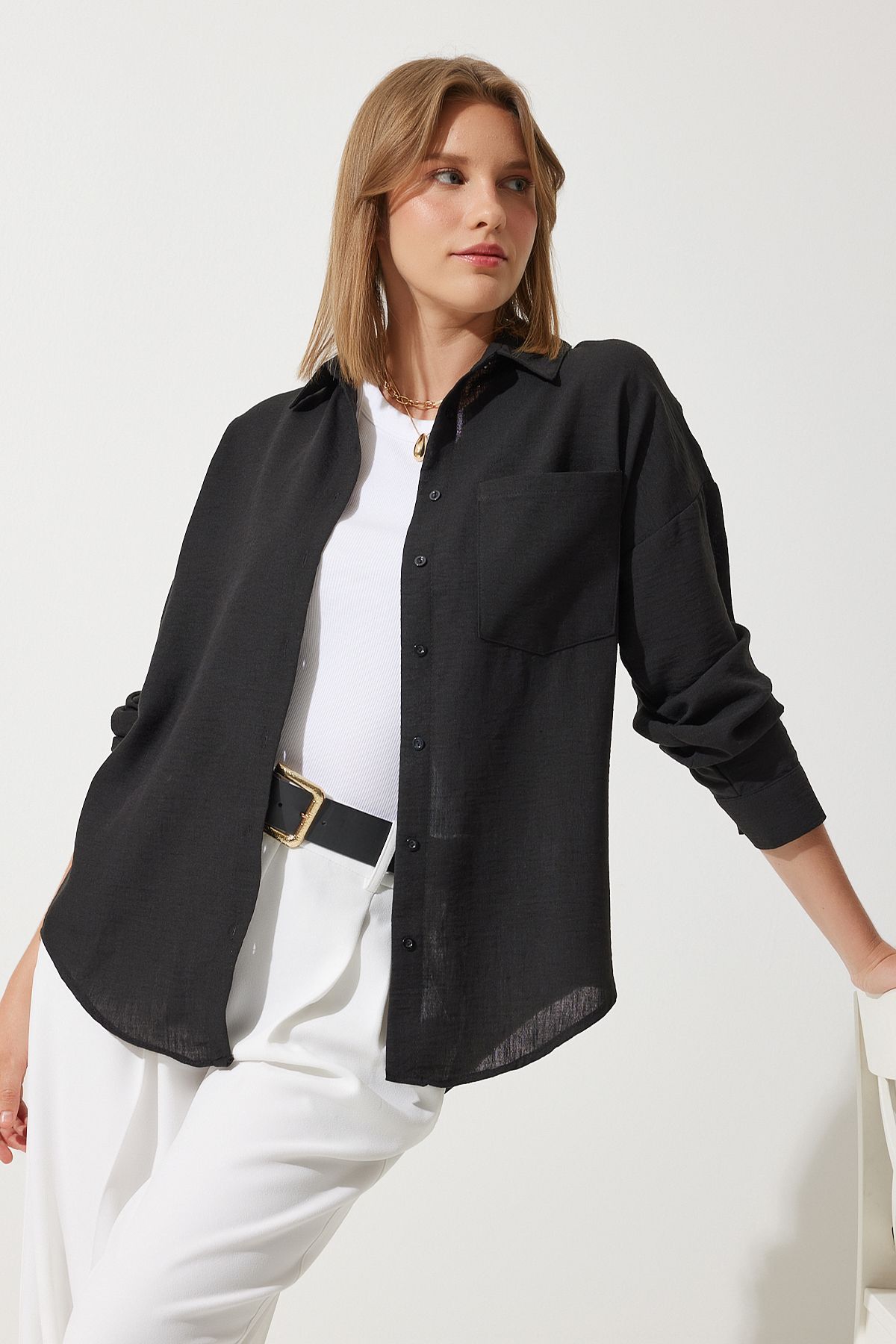 Kadın Siyah Oversize Keten Ayrobin Gömlek DD01222 Kadın Siyah Oversize Keten Ayrobin Gömlek DD01222