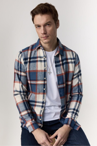 Slim Fit Uzun Kollu Dar Kesim Kareli Kışlık Oduncu Lacivert-ekru Erkek Gömlek Slim Fit Uzun Kollu Dar Kesim Kareli Kışlık Oduncu Lacivert-ekru Erkek Gömlek