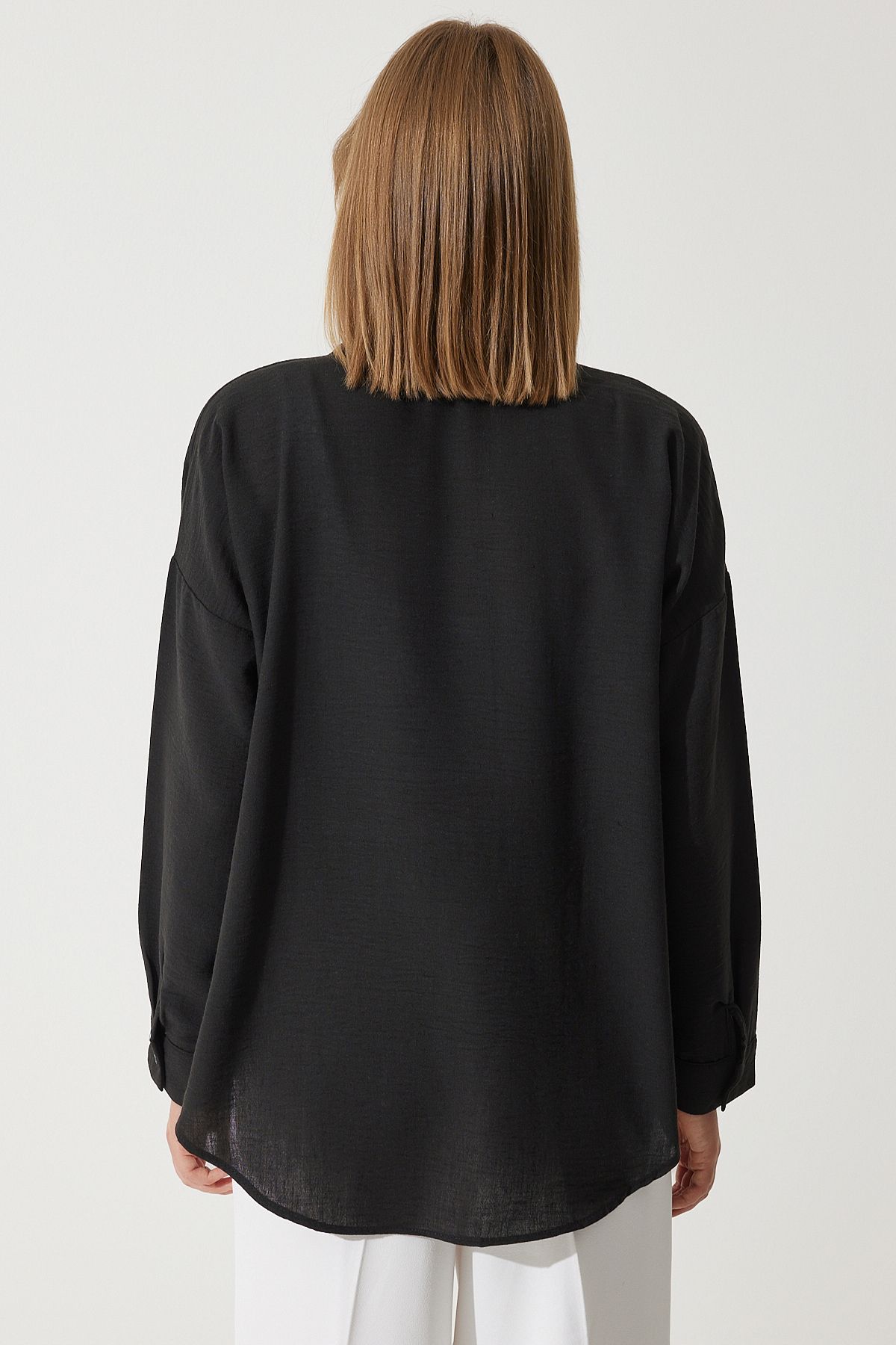 Kadın Siyah Oversize Keten Ayrobin Gömlek DD01222 Kadın Siyah Oversize Keten Ayrobin Gömlek DD01222