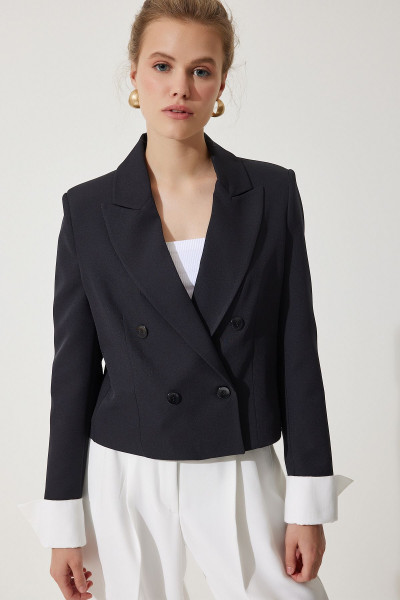 Kadın Siyah Kontrast Manşetli Kısa Blazer Ceket WF00070 Kadın Siyah Kontrast Manşetli Kısa Blazer Ceket WF00070
