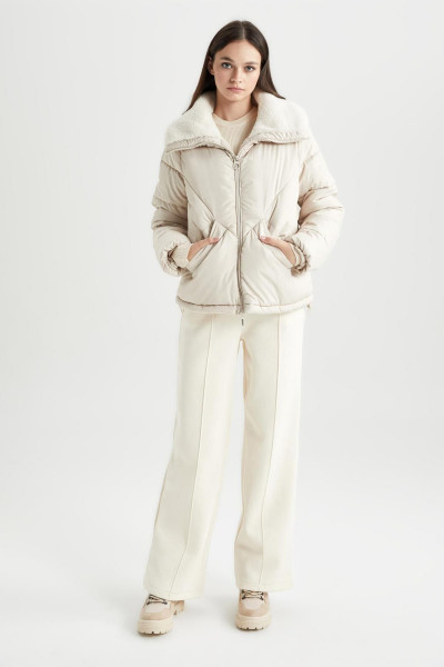 Su Itici Şişme Montiçi Suni Kürklü Fermuarlı Cepli C1385ax24sp Su Itici Şişme Montiçi Suni Kürklü Fermuarlı Cepli C1385ax24sp