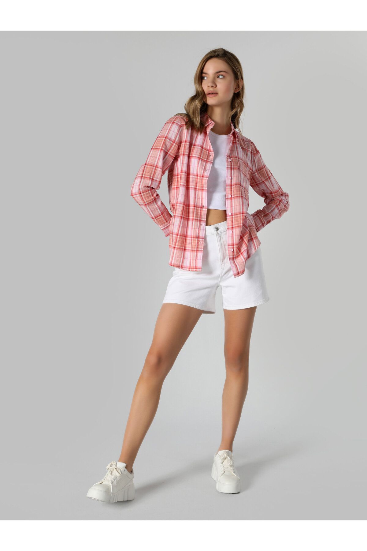Regular Fit Kareli Pembe Kadın Uzun Kol Gömlek Cl1061880 Regular Fit Kareli Pembe Kadın Uzun Kol Gömlek Cl1061880