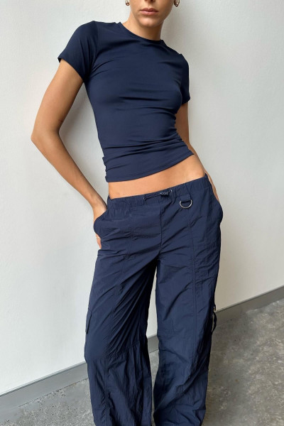 Lacivert Bisiklet Yaka Basic Kadın Tişört Mg1725 Lacivert Bisiklet Yaka Basic Kadın Tişört Mg1725