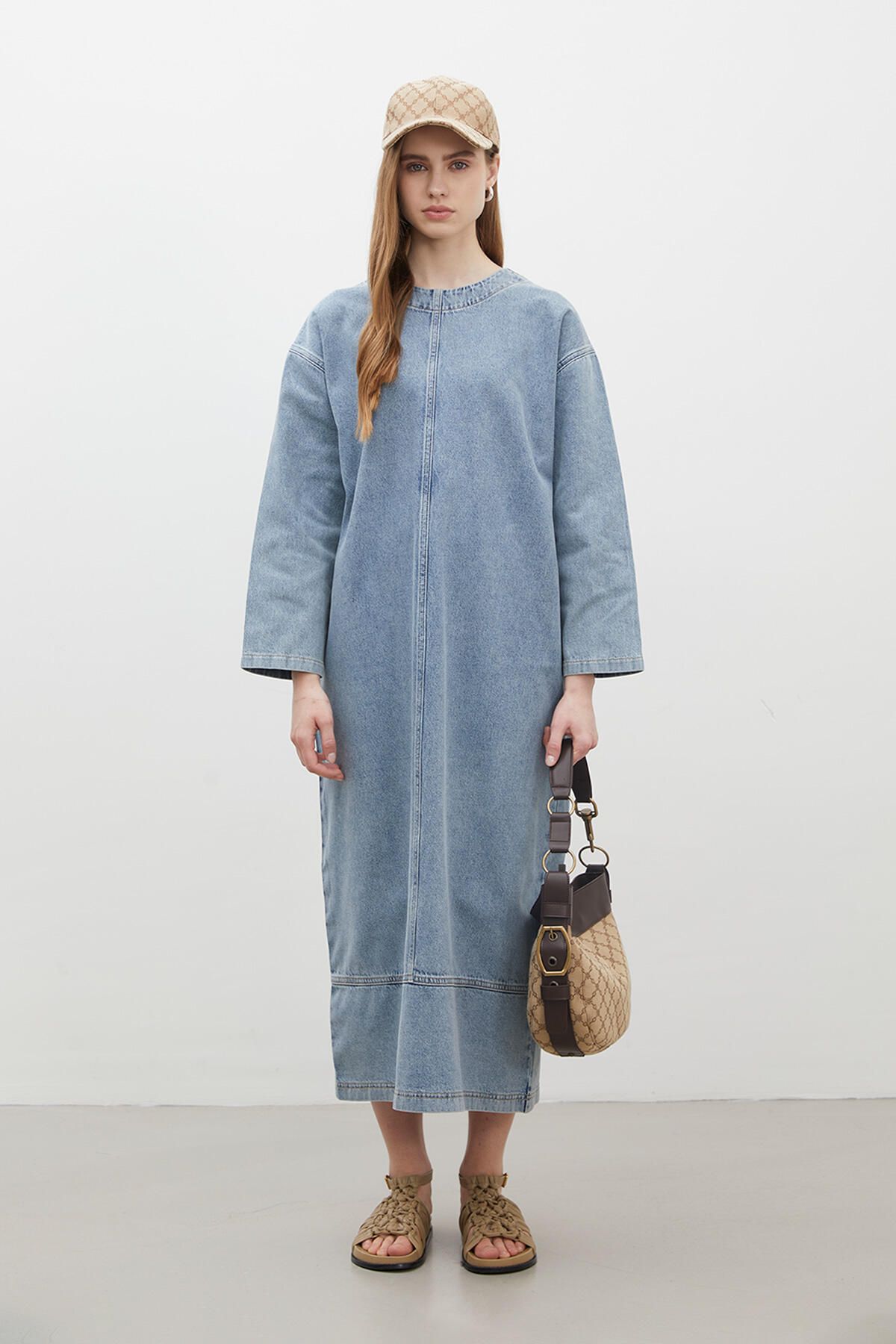 OVERSIZE DENİM ELBİSE MAVİ OVERSIZE DENİM ELBİSE MAVİ