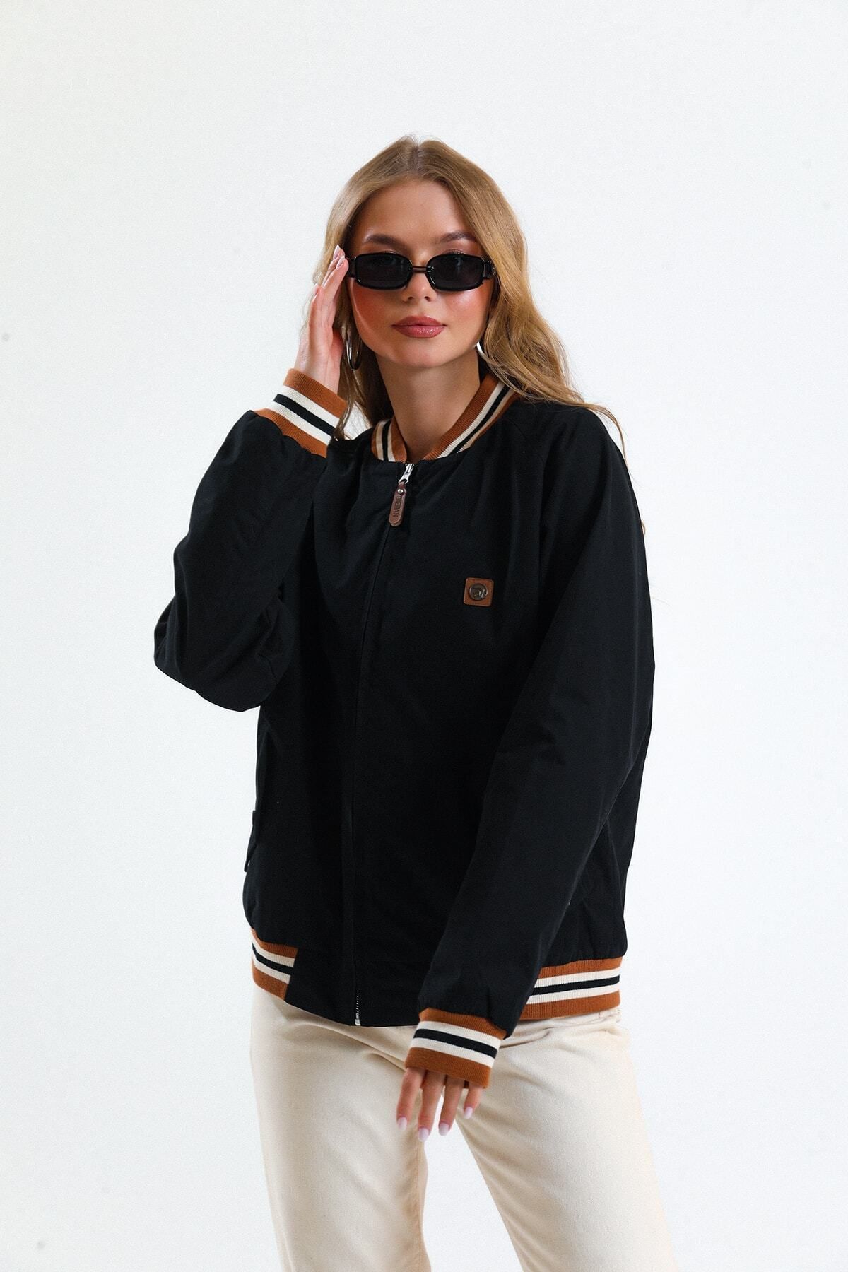 Siyah Fermuarlı Astarlı Unisex Bomber Ceket - Trojan Siyah Fermuarlı Astarlı Unisex Bomber Ceket - Trojan