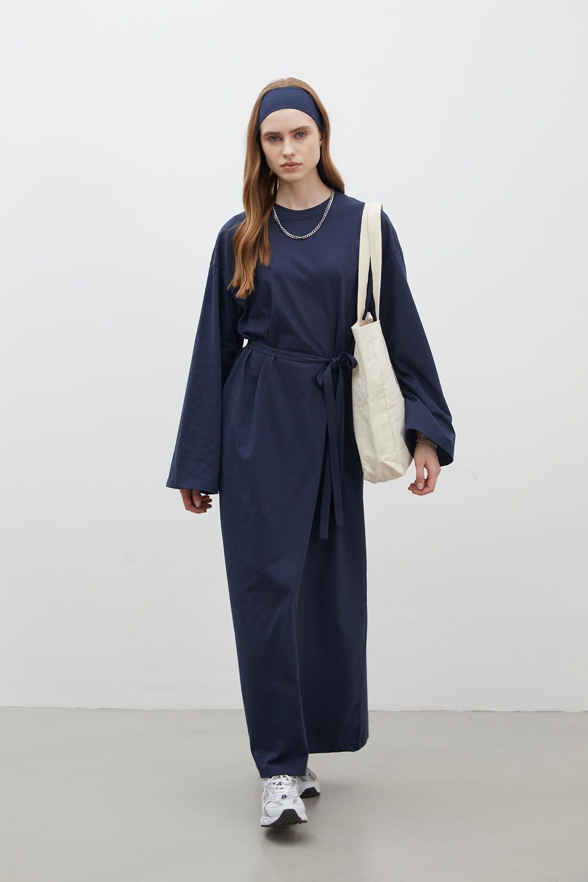 OVERSIZE PAMUKLU ELBİSE LACİVERT OVERSIZE PAMUKLU ELBİSE LACİVERT