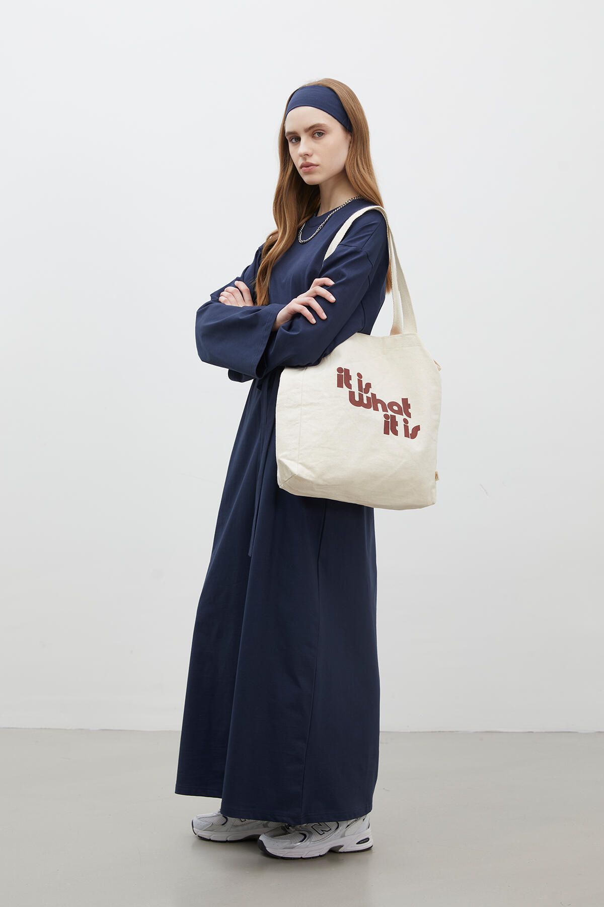 OVERSIZE PAMUKLU ELBİSE LACİVERT OVERSIZE PAMUKLU ELBİSE LACİVERT