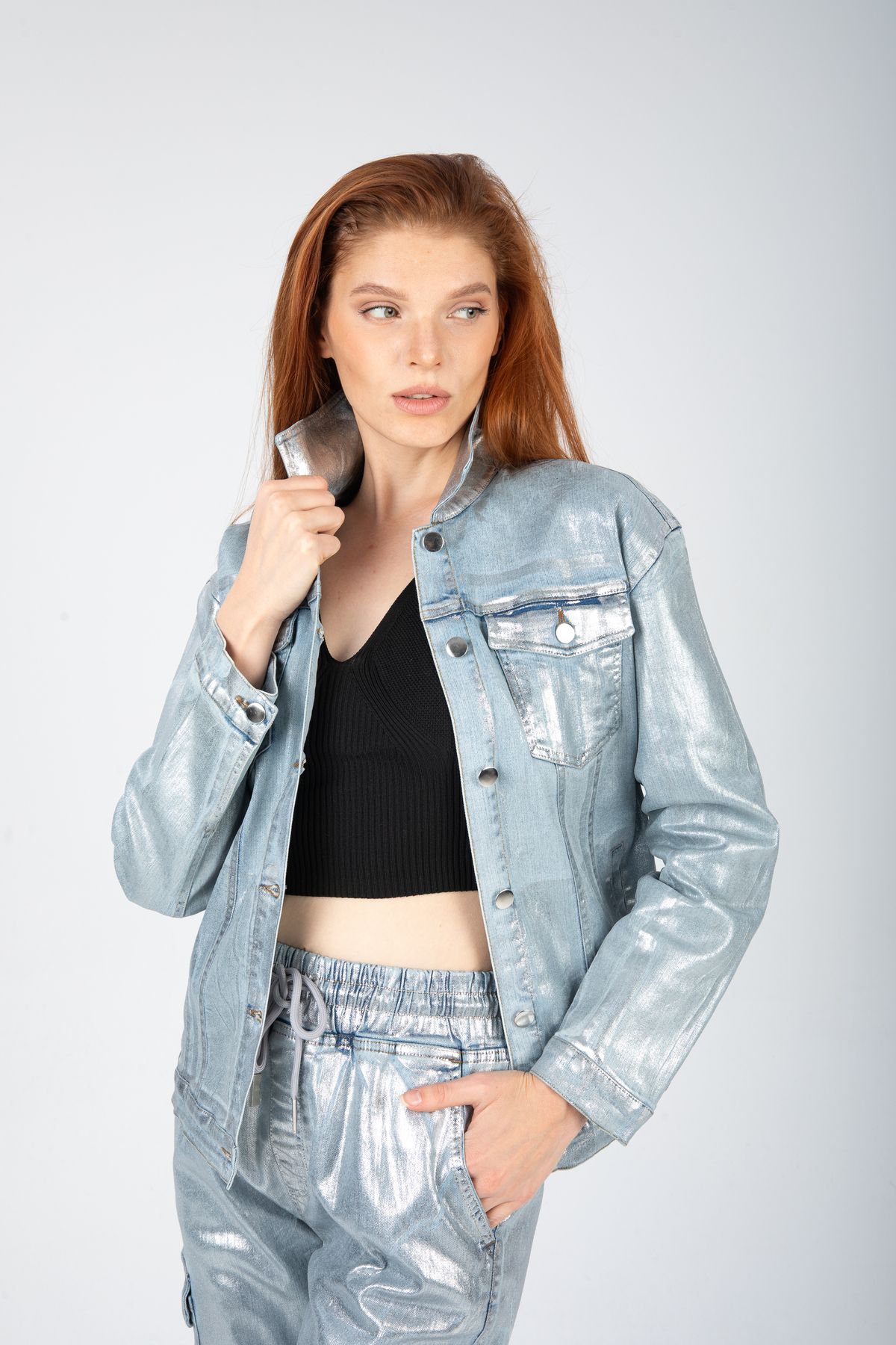 Varak baskılı denim ceket Varak baskılı denim ceket