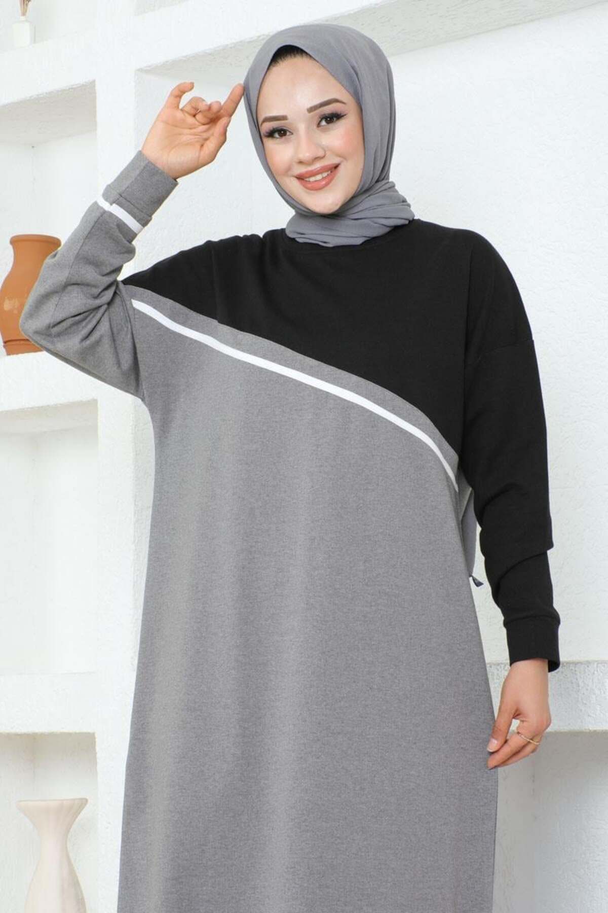 Şerit Detaylı Spor Elbise GRİ Şerit Detaylı Spor Elbise GRİ