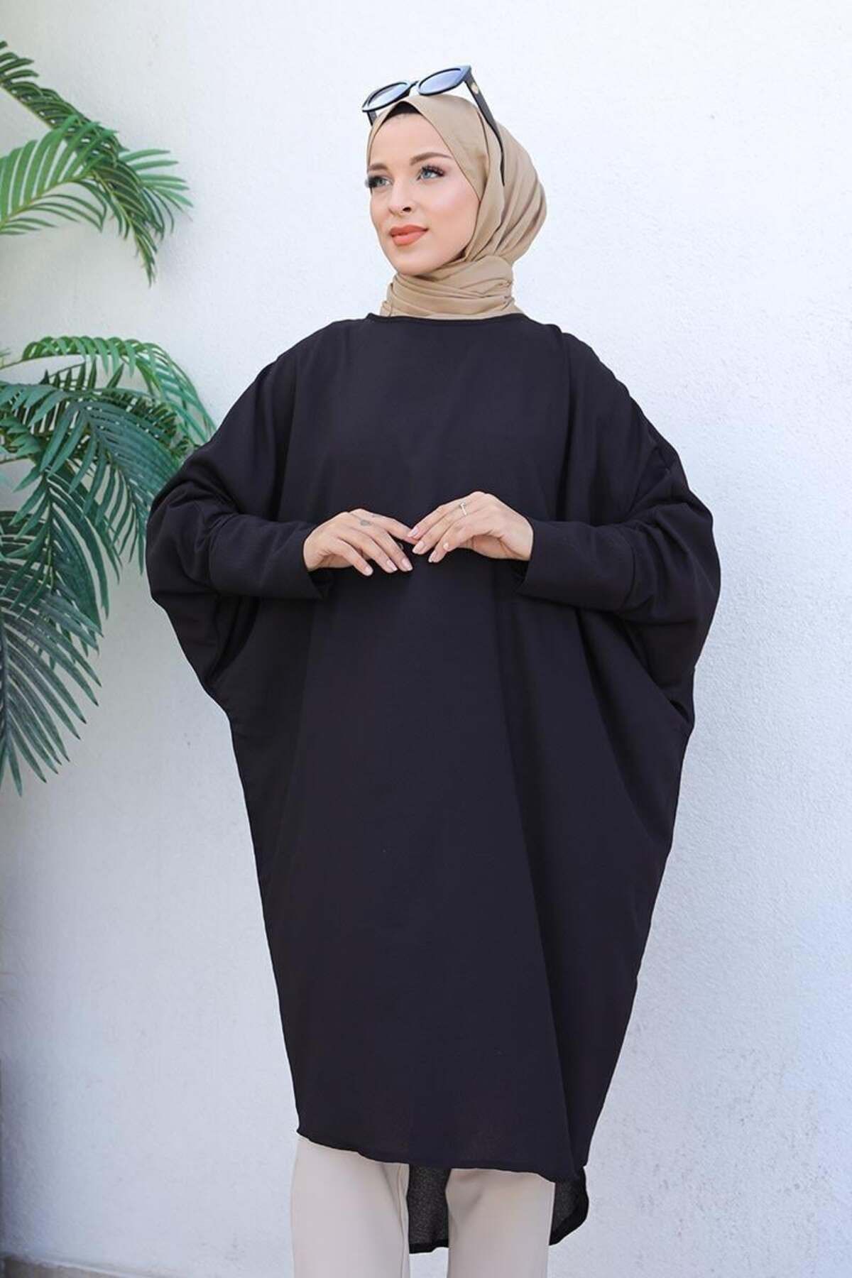 Yarasa Model Tunik SİYAH Yarasa Model Tunik SİYAH